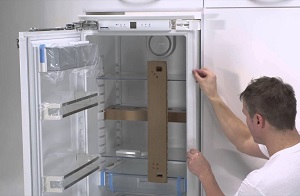 Установка встраиваемого холодильника в Дегтярске
